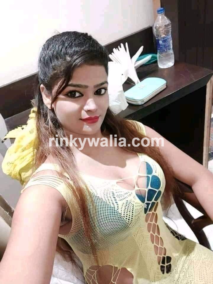 escorts in Agra